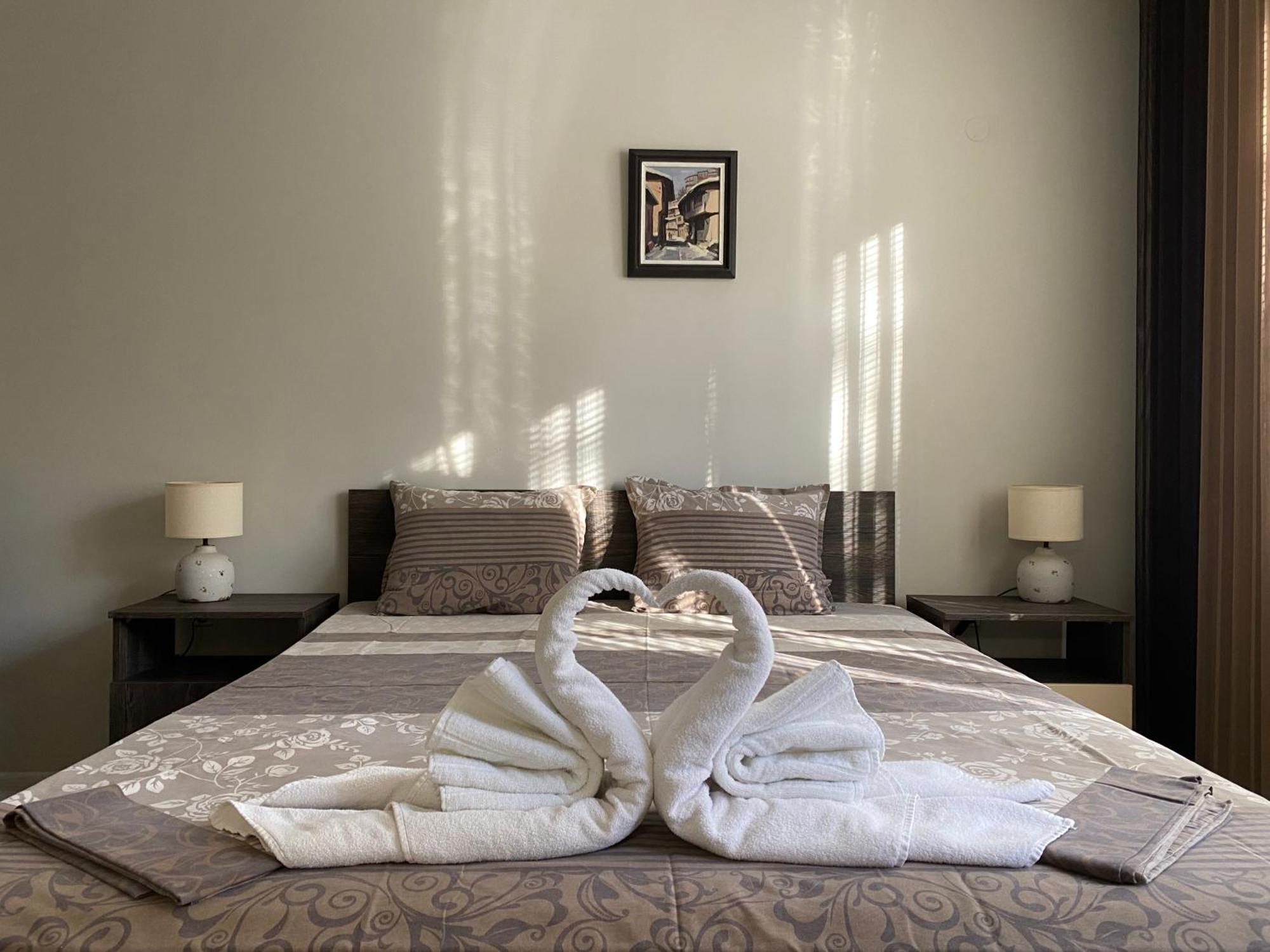Gala Apartment Veliko Tŭrnovo Eksteriør bilde